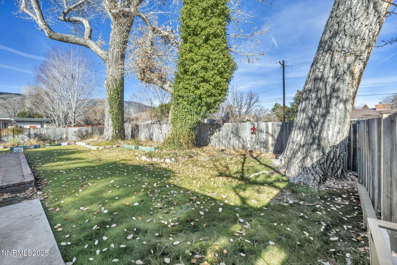 1216 Enterprize Way, Carson City, NV 89703 Photo
