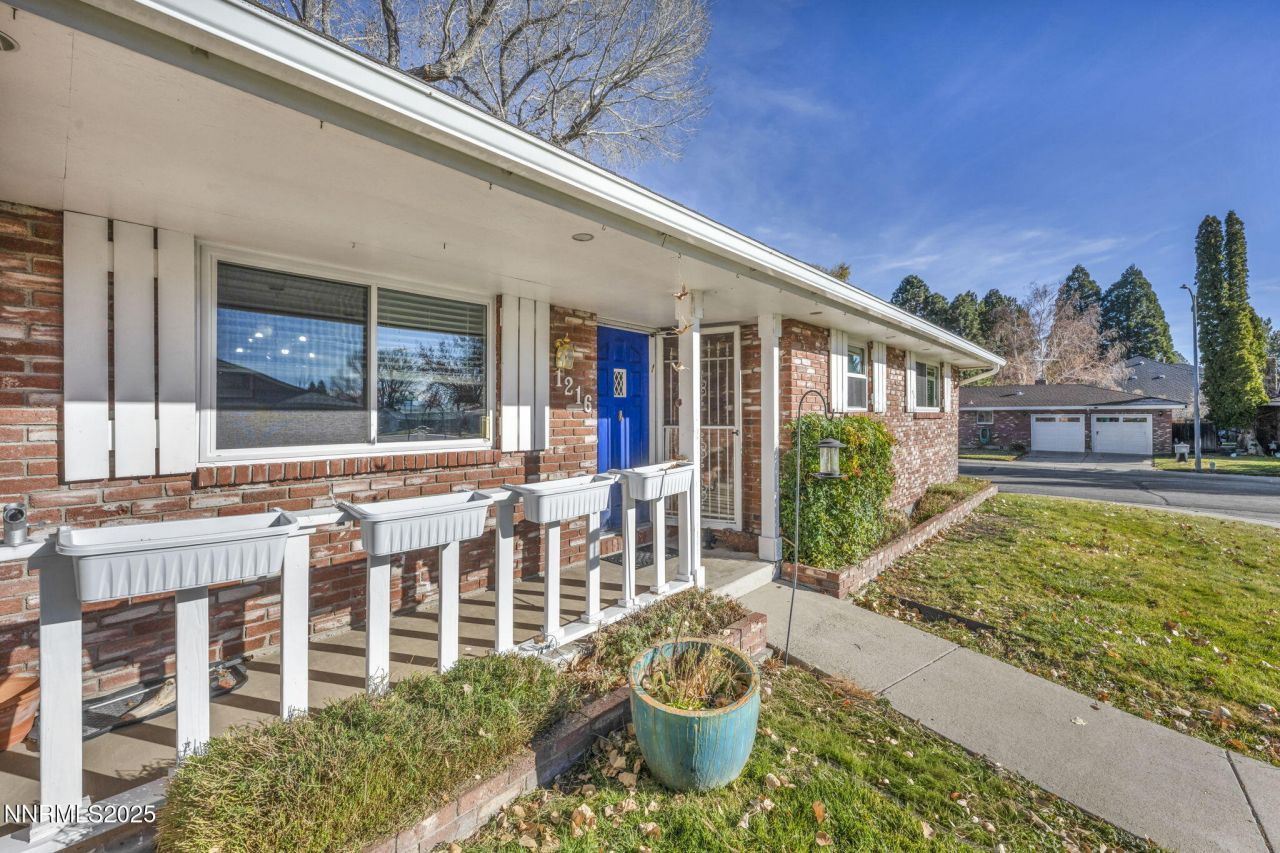 1216 Enterprize Way, Carson City, NV 89703 Photo