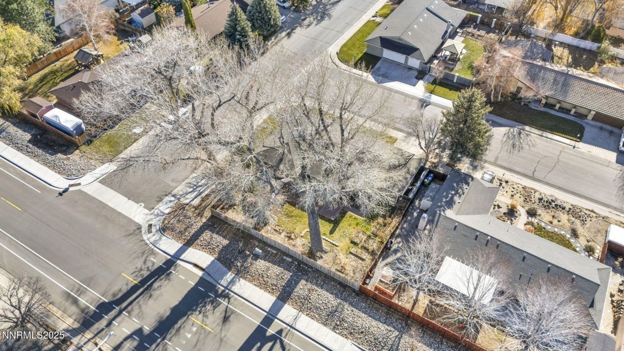 1216 Enterprize Way, Carson City, NV 89703 Photo