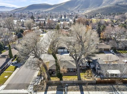 1216 Enterprize Way, Carson City, NV 89703 Photo