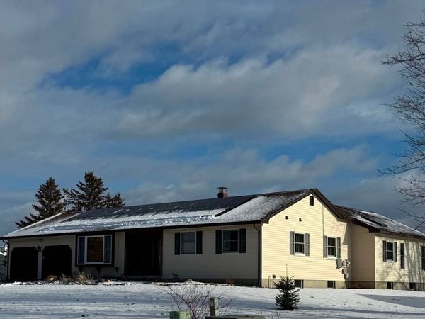 29 Mount Pleasant Drive, Brandon, VT 05733