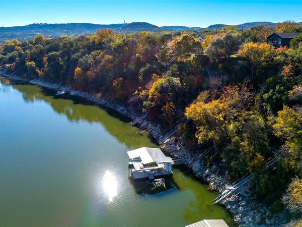 11123 Lakeside DR, Jonestown, TX 78645