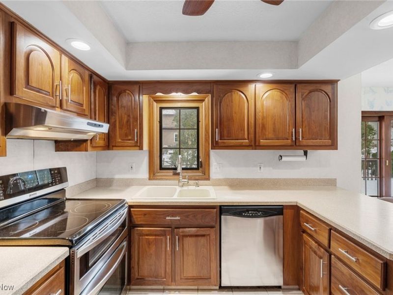 3733 River Lane, Rocky River, OH 44116 Photo 20