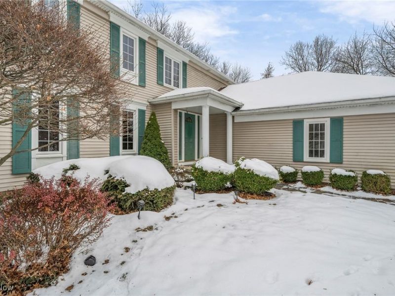 3733 River Lane, Rocky River, OH 44116 Photo 3