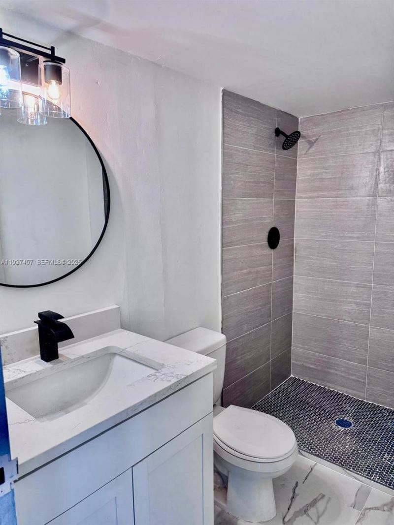 1402 NW 80th Ave, Unit 107, Margate, FL 33063 Photo