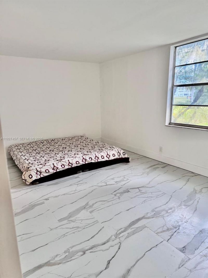 1402 NW 80th Ave, Unit 107, Margate, FL 33063 Photo