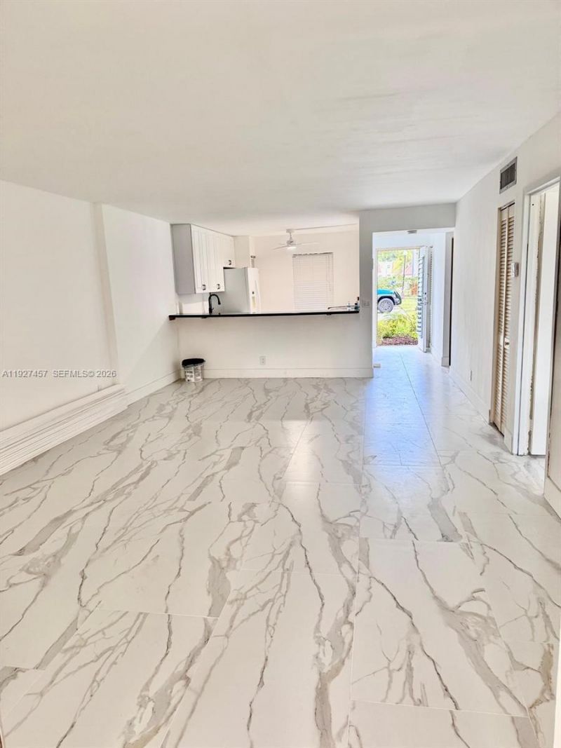 1402 NW 80th Ave, Unit 107, Margate, FL 33063 Photo