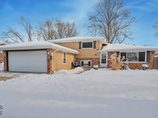 14785 Highland Avenue, Orland Park, IL 60462