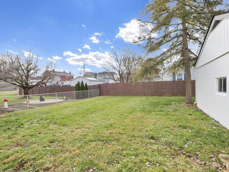 405 Watt Street, Circleville, OH 43113 Photo 32