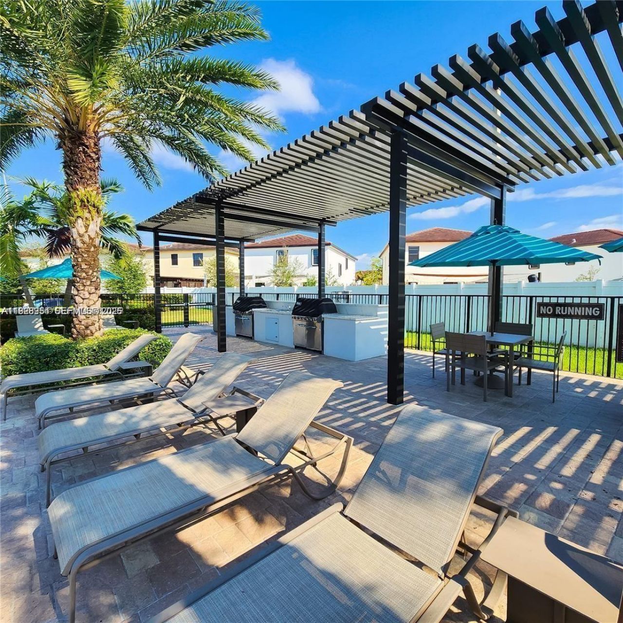 10491 W 34th Ct, Hialeah, FL 33018 Photo