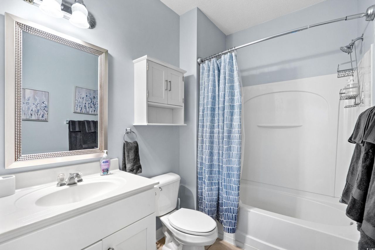 6253 Catalina Dr. Photo 21