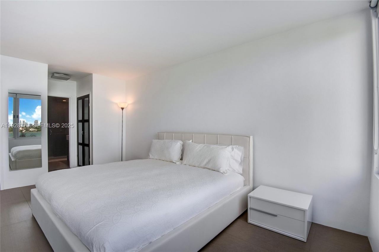 1000 West Ave, Unit 311, Miami Beach, FL 33139 Photo