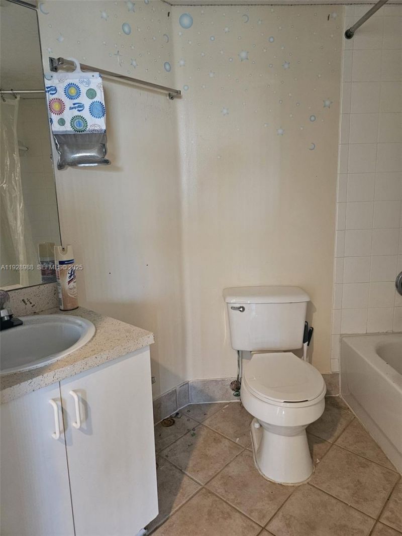 4163 N Haverhill Rd, Unit 1209, West Palm Beach, FL 33417 Photo