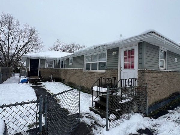 402 Buckley Road, Liverpool, NY 13088