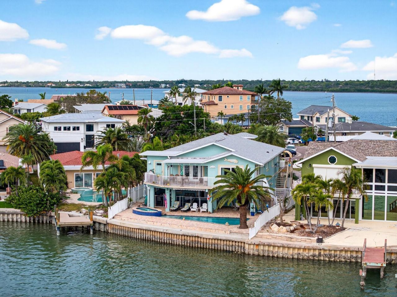 511 161st Avenue, Redington Beach, FL 33708 Photo