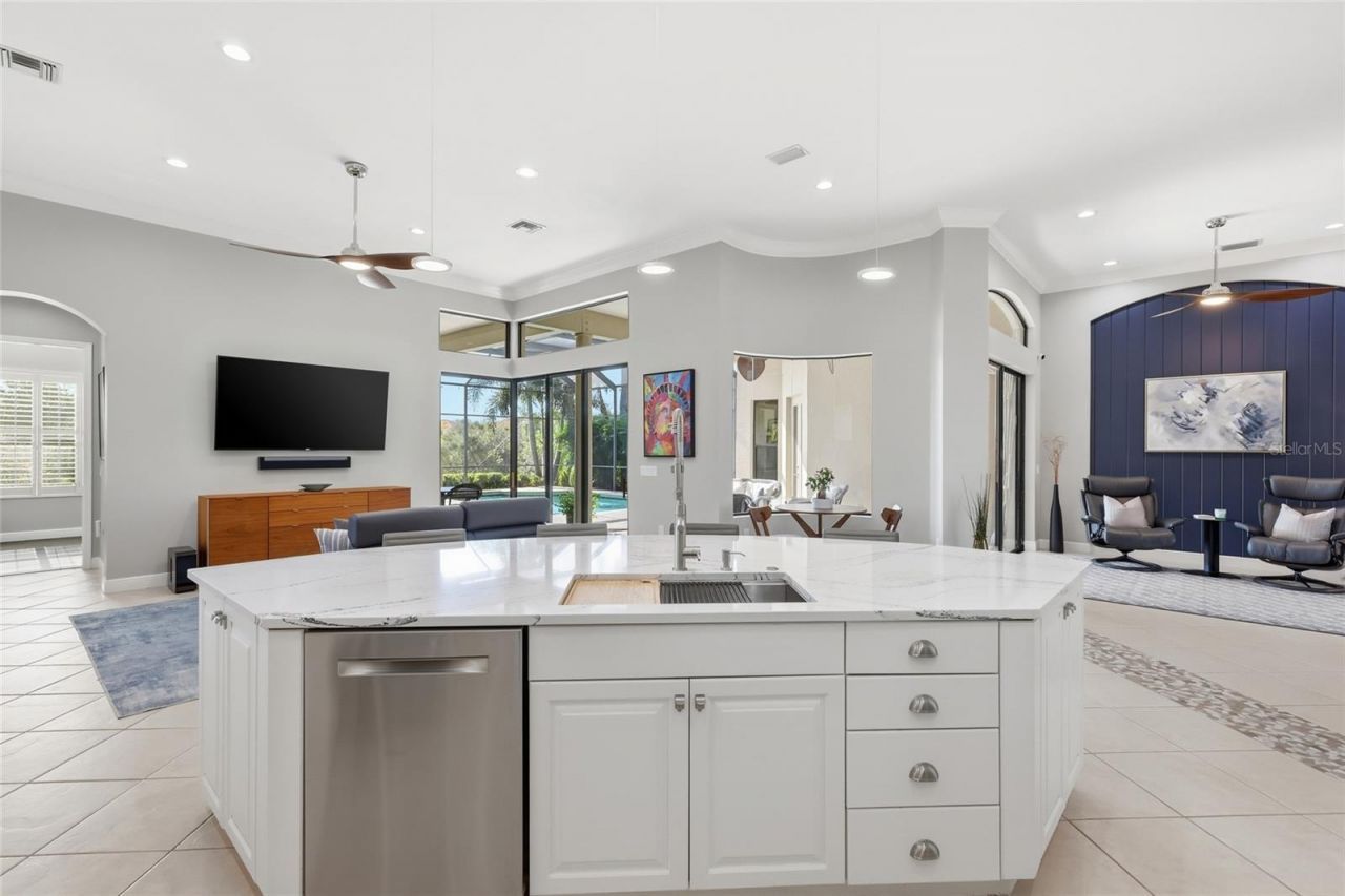 7060 Whitemarsh Circle, Lakewood Ranch, FL 34202 Photo