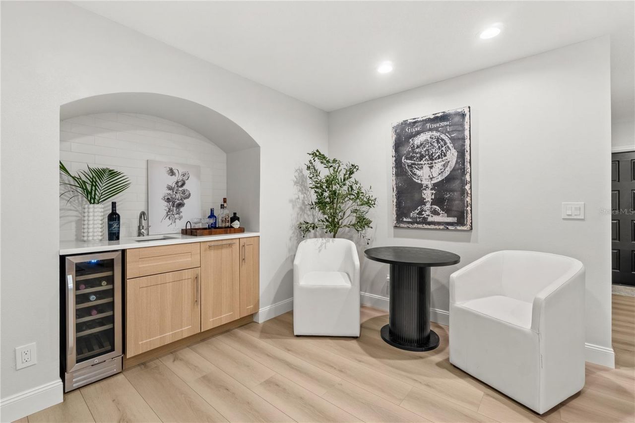 2000 Kansas Avenue Ne, Saint Petersburg, FL 33703 Photo