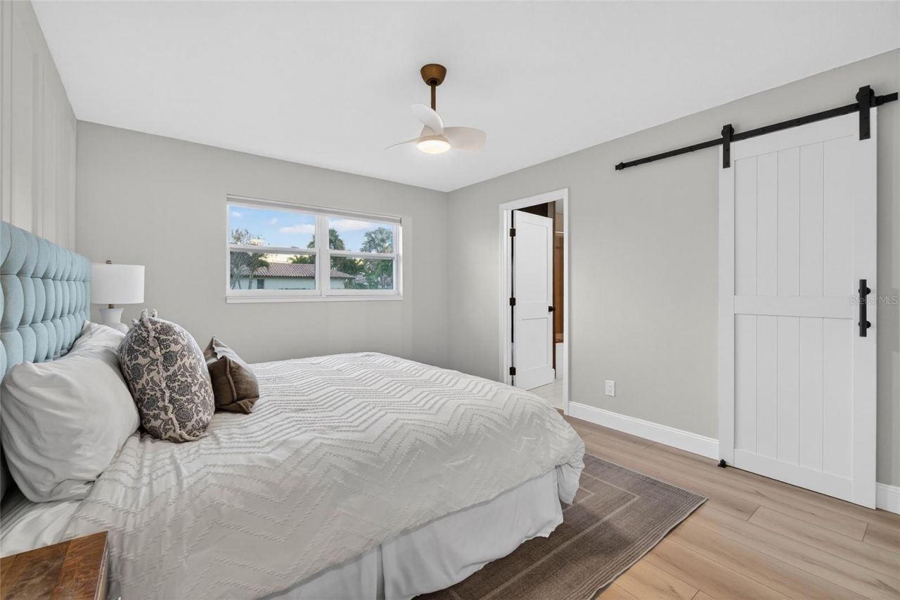 2000 Kansas Avenue Ne, Saint Petersburg, FL 33703 Photo