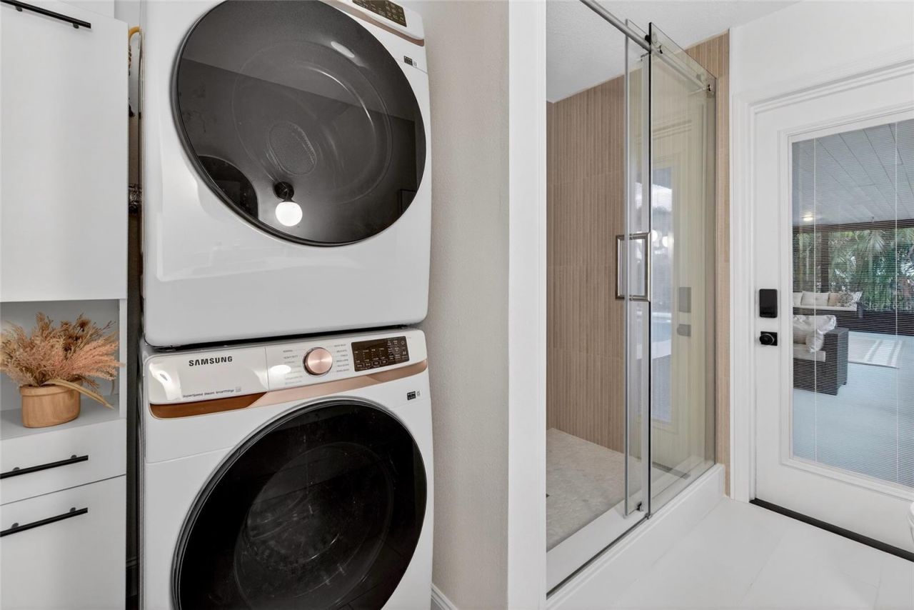 2000 Kansas Avenue Ne, Saint Petersburg, FL 33703 Photo