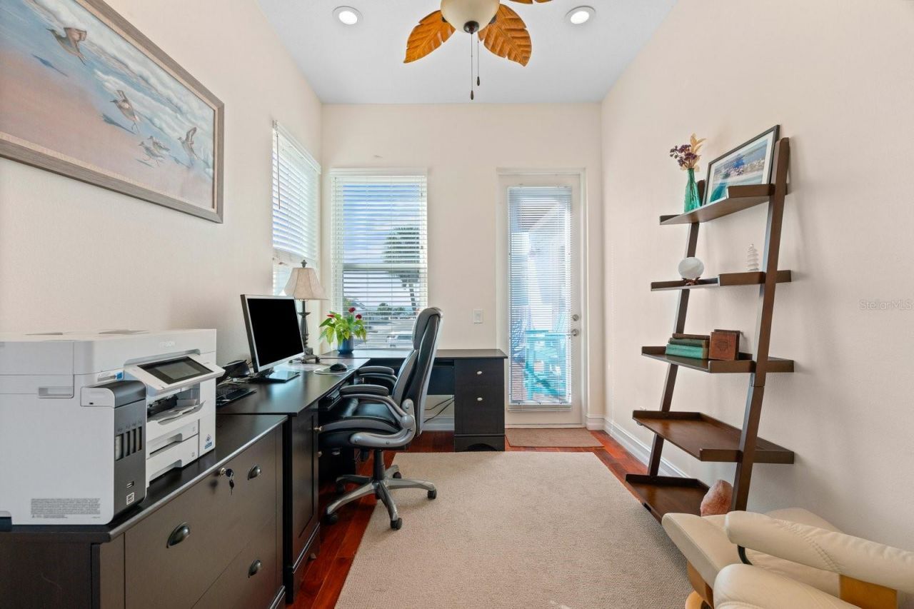 110 6th Street S, Bradenton Beach, FL 34217 Photo