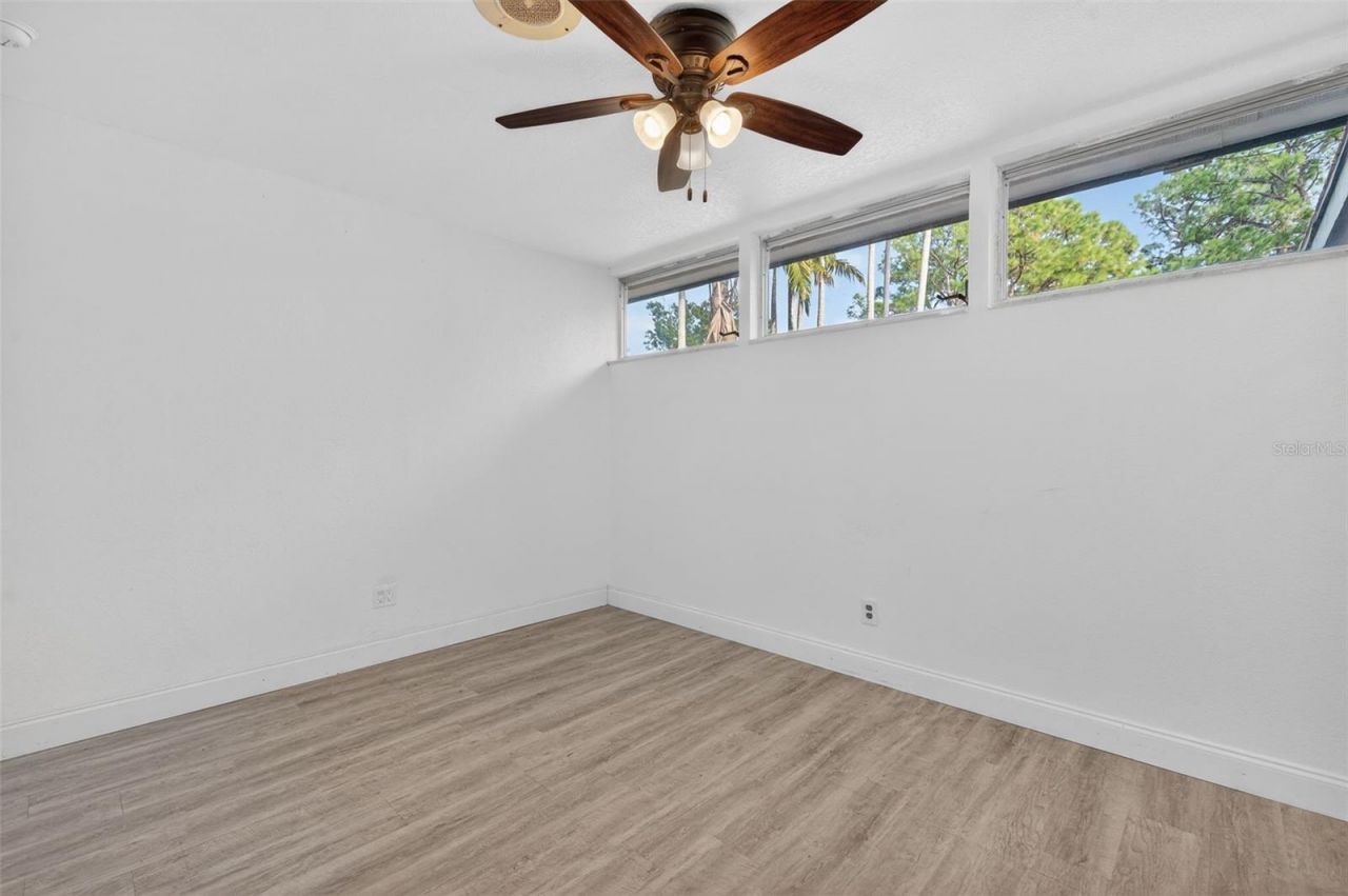 7990 42nd Street N, Pinellas Park, FL 33781 Photo