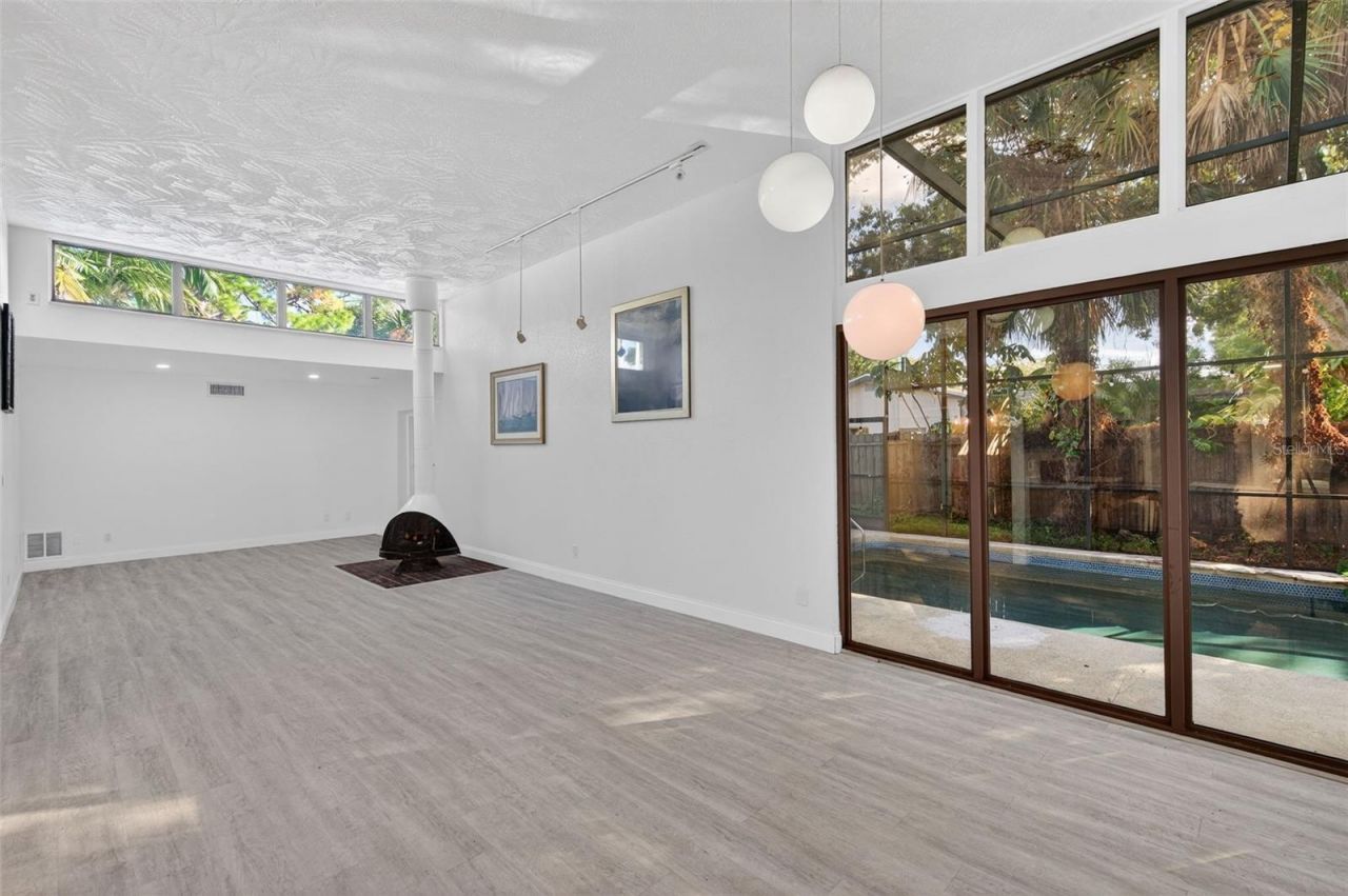 7990 42nd Street N, Pinellas Park, FL 33781 Photo