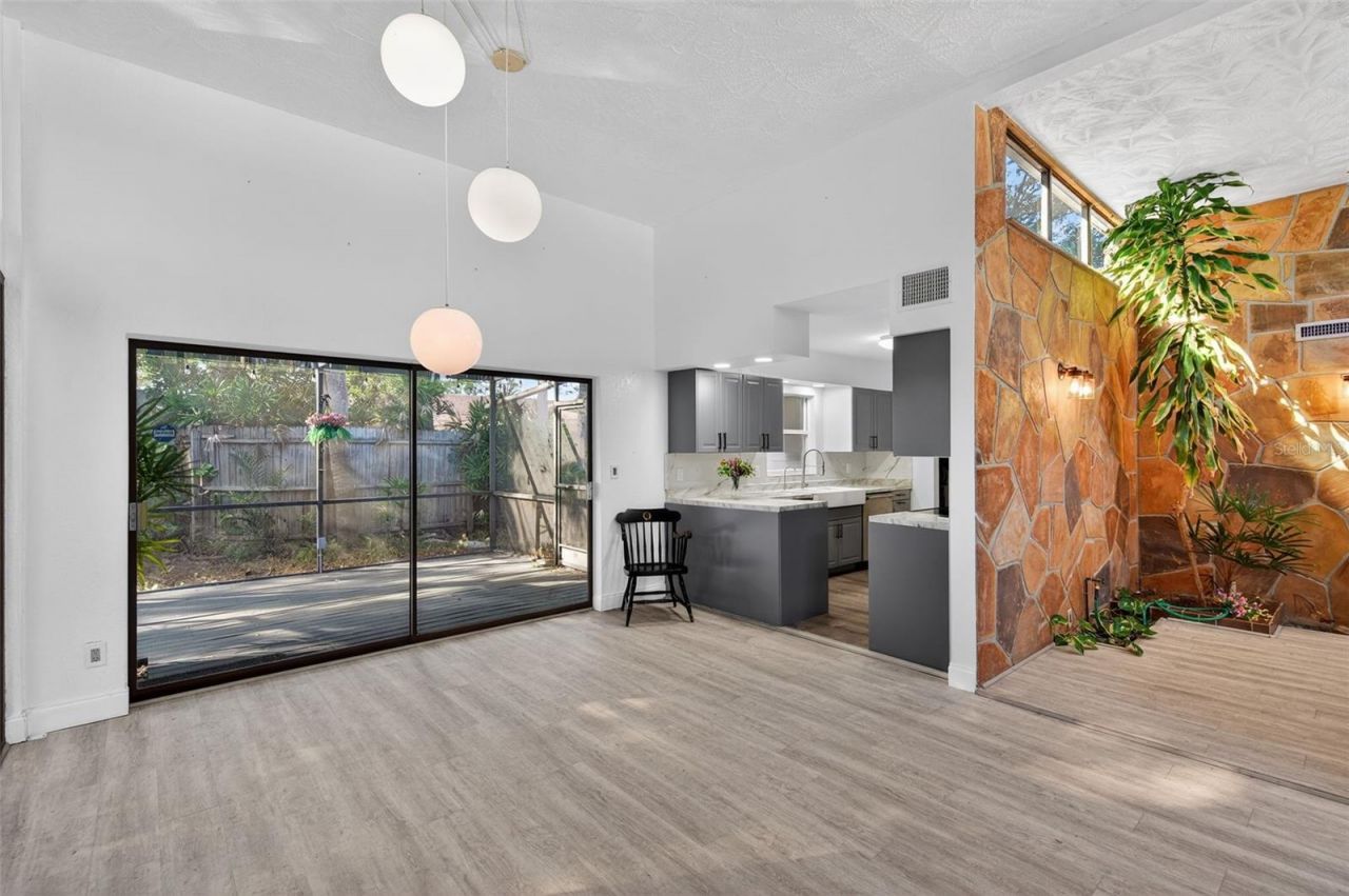 7990 42nd Street N, Pinellas Park, FL 33781 Photo