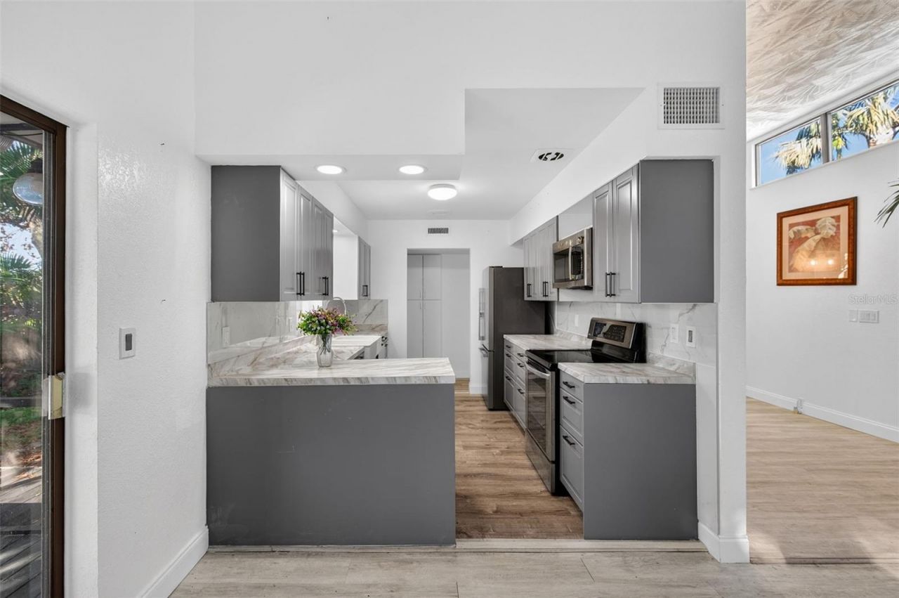 7990 42nd Street N, Pinellas Park, FL 33781 Photo