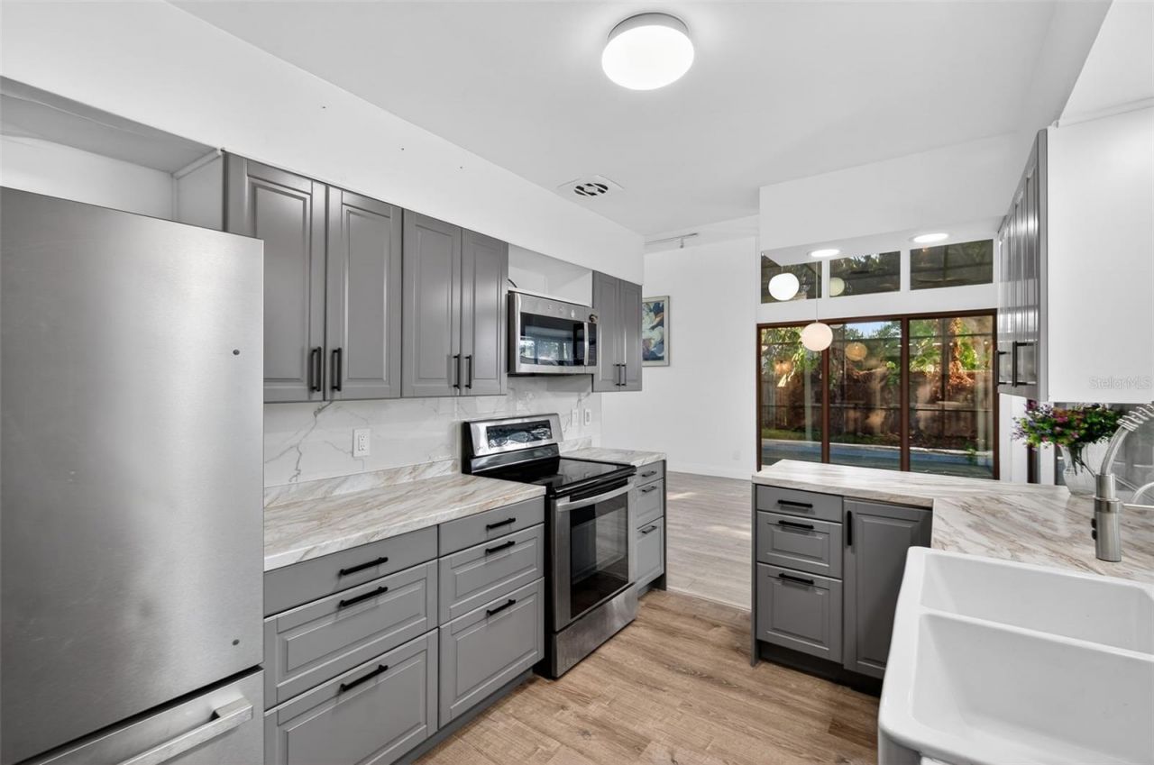 7990 42nd Street N, Pinellas Park, FL 33781 Photo