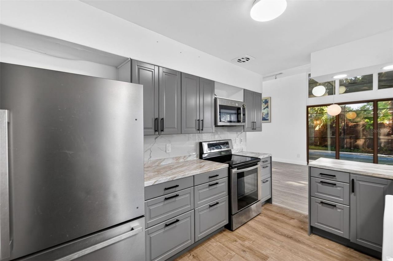 7990 42nd Street N, Pinellas Park, FL 33781 Photo