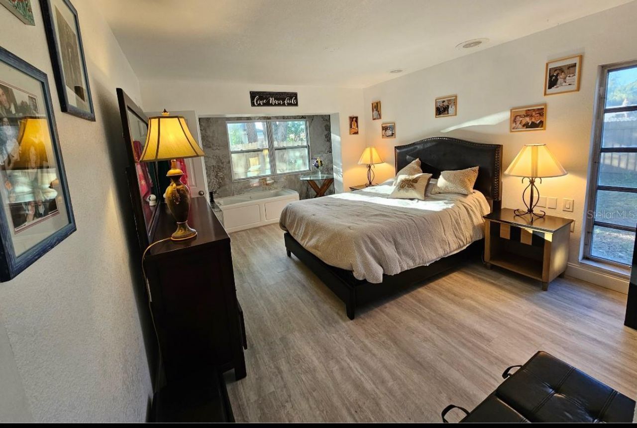 7990 42nd Street N, Pinellas Park, FL 33781 Photo