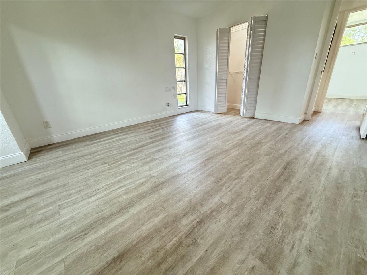 7990 42nd Street N, Pinellas Park, FL 33781 Photo