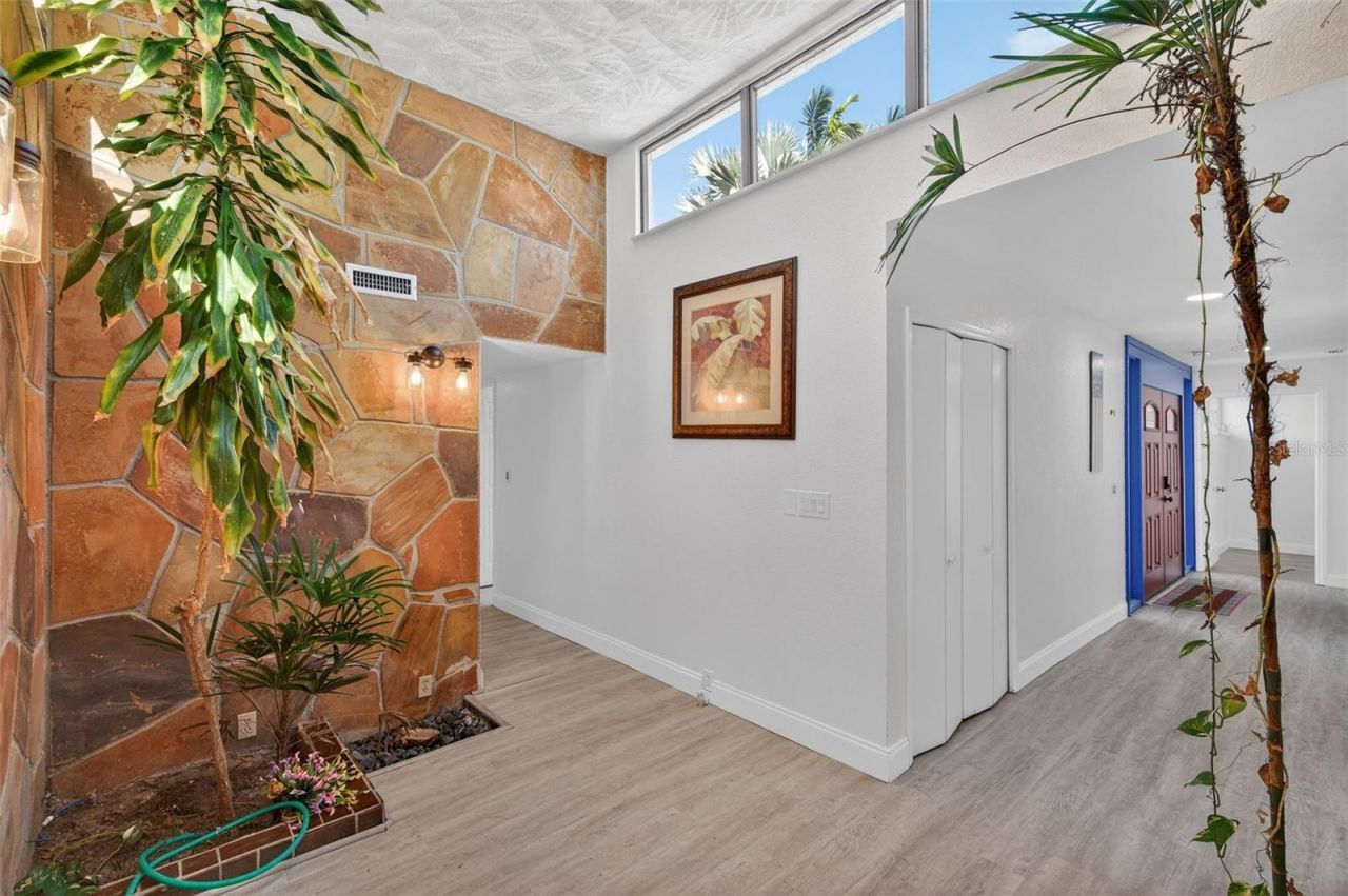 7990 42nd Street N, Pinellas Park, FL 33781 Photo