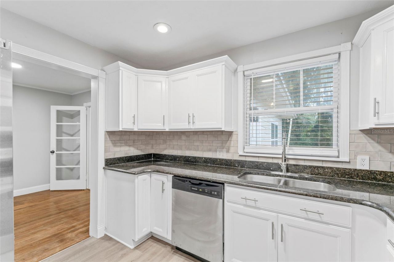 172 SE Saint Margarets Street, Lake City, FL 32025 Photo