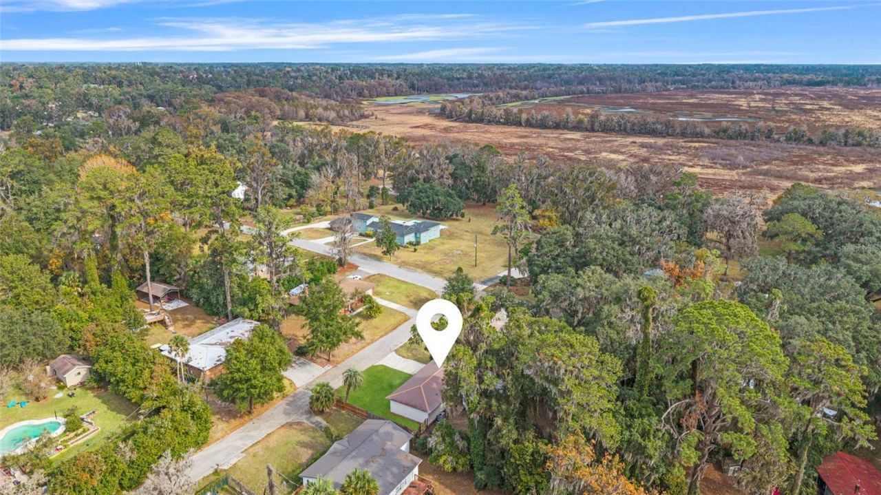 172 SE Saint Margarets Street, Lake City, FL 32025 Photo