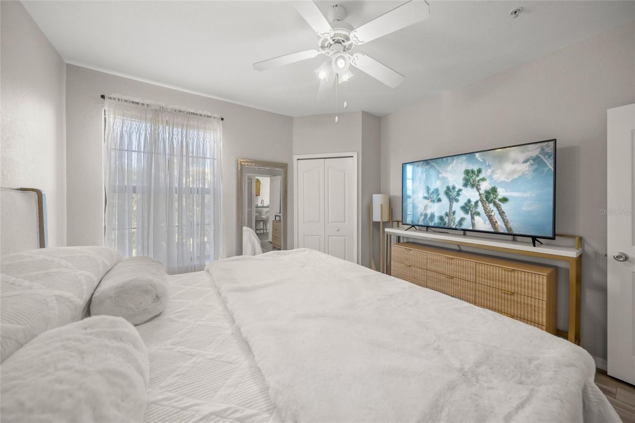 8341 38th Street Circle E, Unit 303, Sarasota, FL 34243 Photo