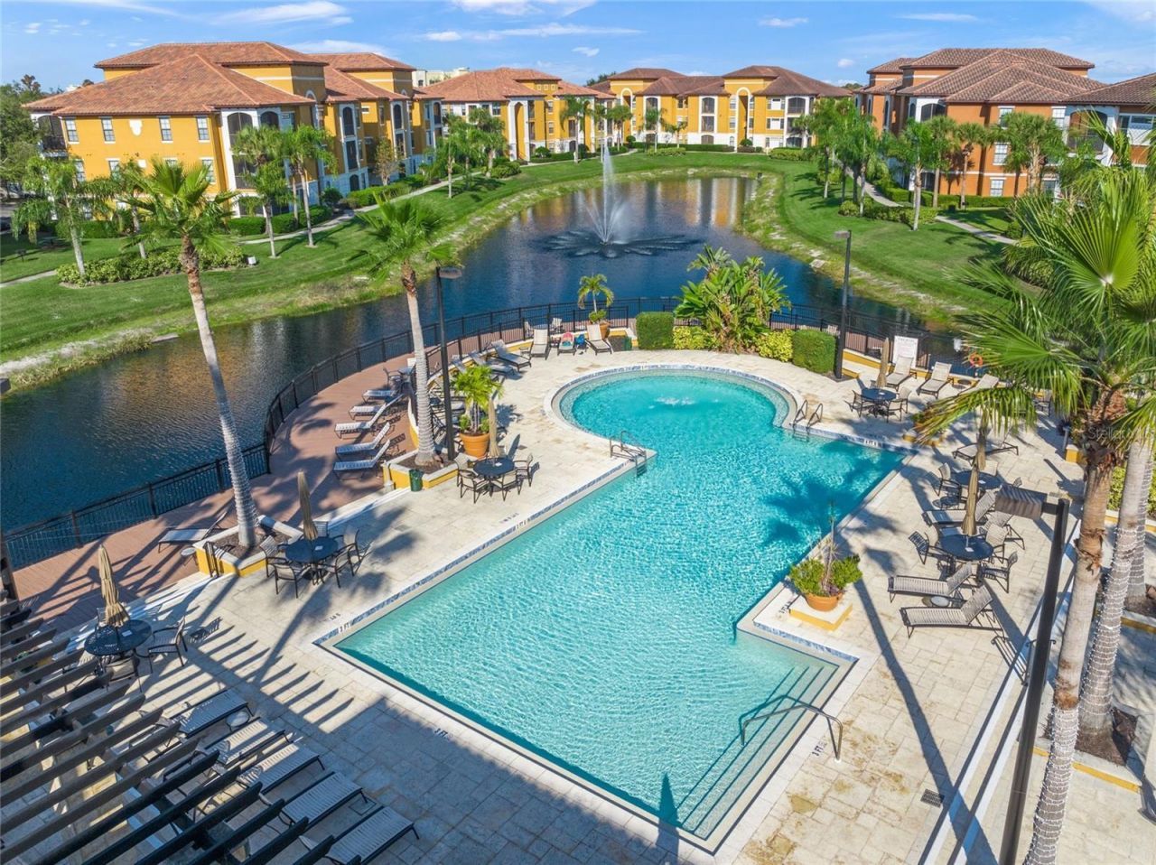 8341 38th Street Circle E, Unit 303, Sarasota, FL 34243 Photo