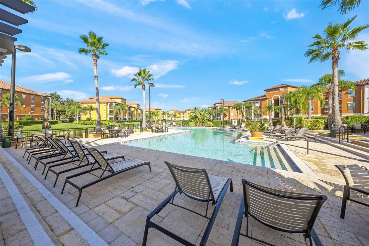 8341 38th Street Circle E, Unit 303, Sarasota, FL 34243 Photo