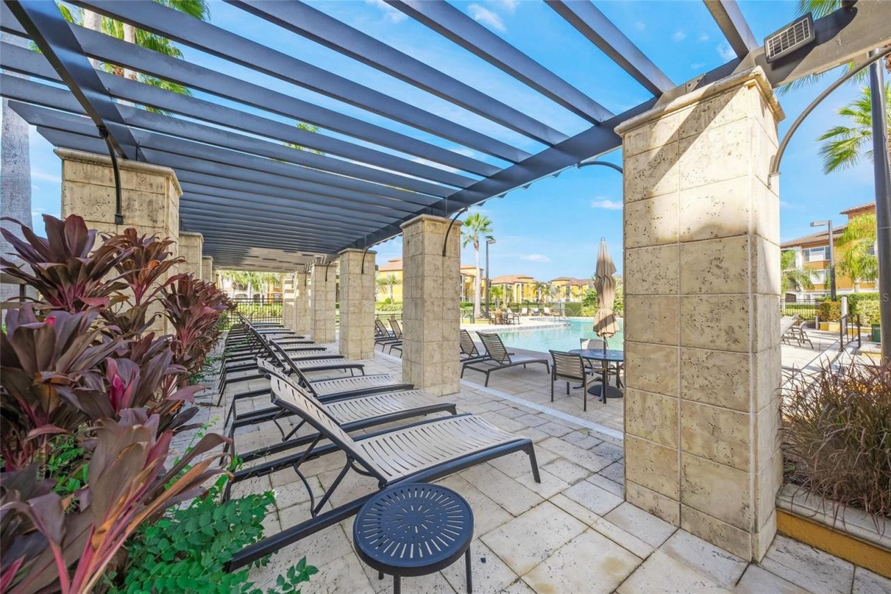 8341 38th Street Circle E, Unit 303, Sarasota, FL 34243 Photo