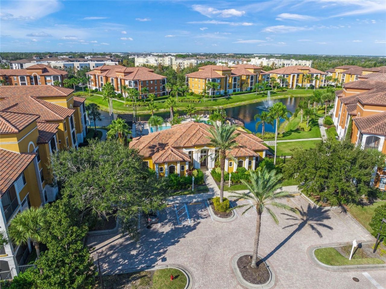 8341 38th Street Circle E, Unit 303, Sarasota, FL 34243 Photo