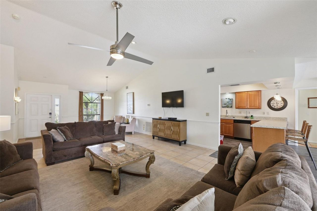 7505 23rd Avenue Drive W, Bradenton, FL 34209 Photo