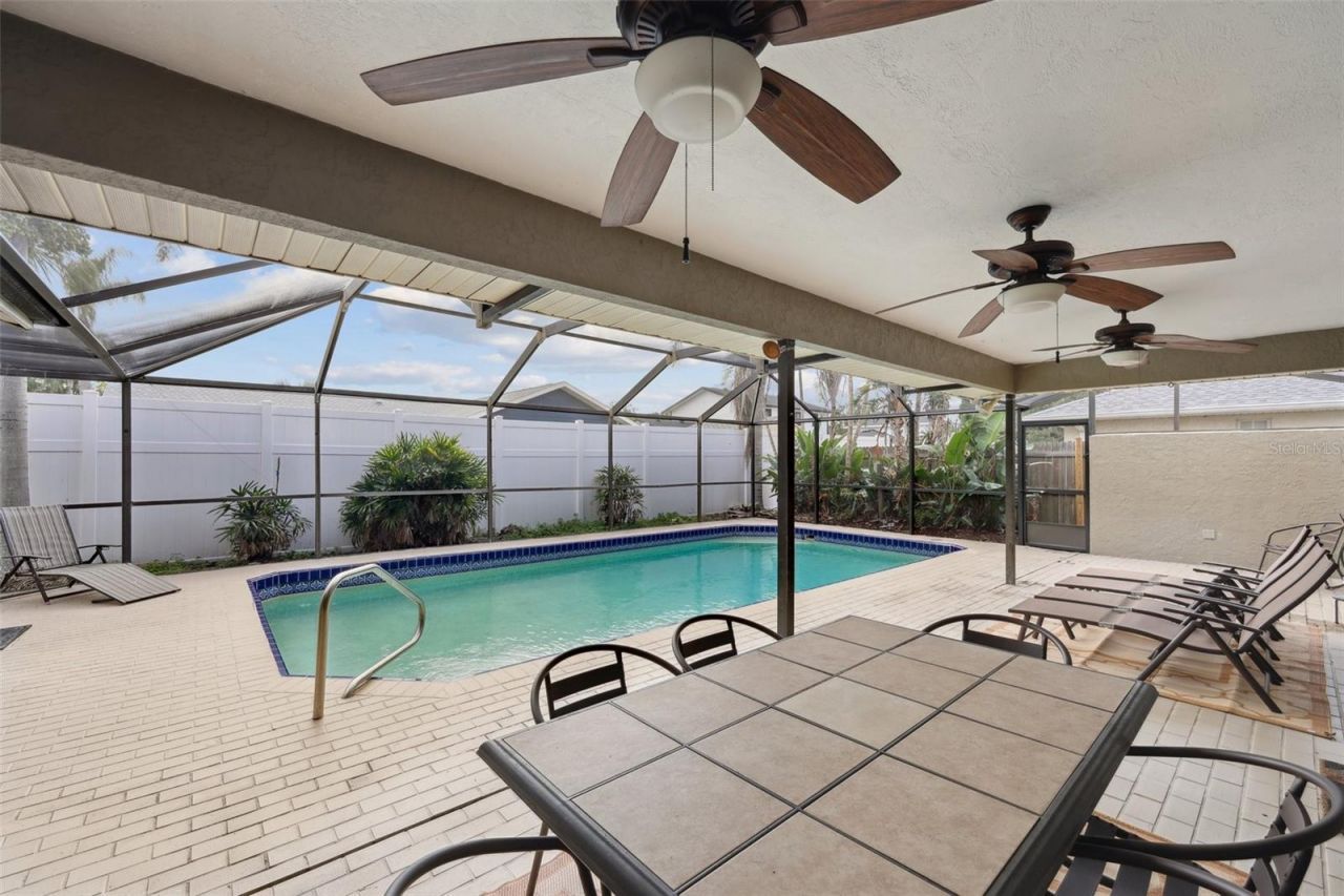 7505 23rd Avenue Drive W, Bradenton, FL 34209 Photo