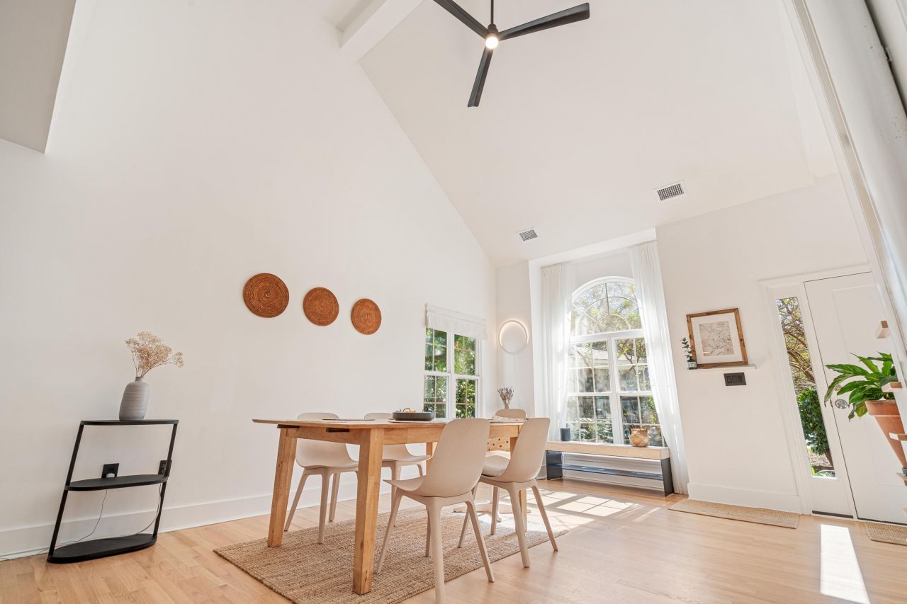 204 Jedediah Court Photo 15