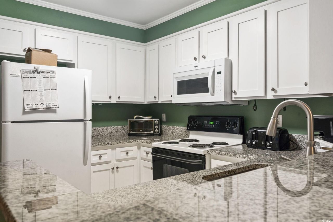 207 3rd Ave. N Photo 11