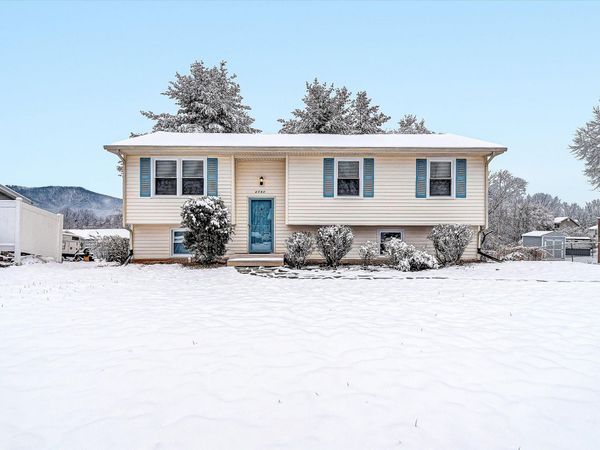 4760 Lantern ST, Roanoke, VA 24019