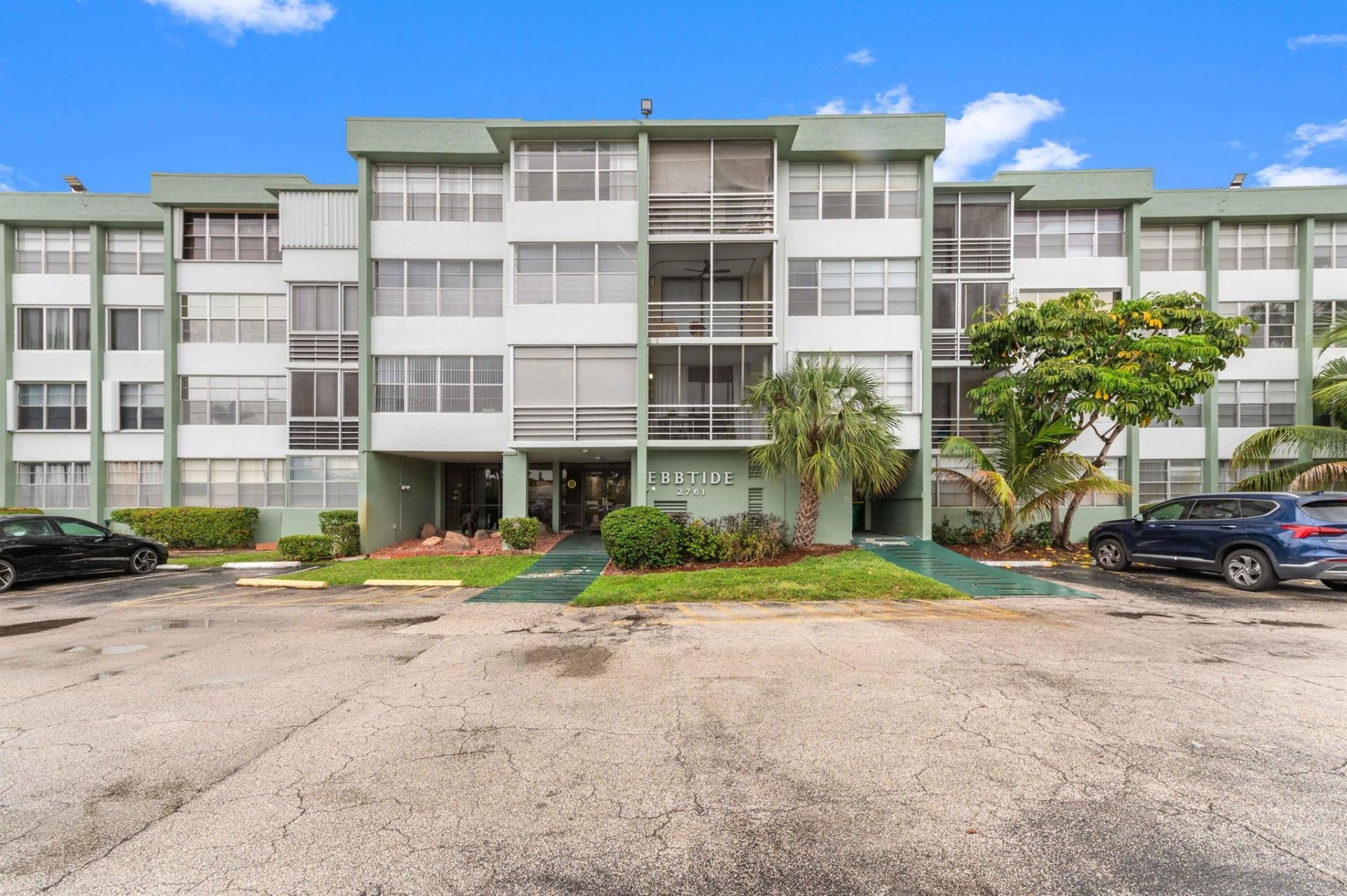 2761 Taft Street, Unit 110, Hollywood, FL 33020 Photo