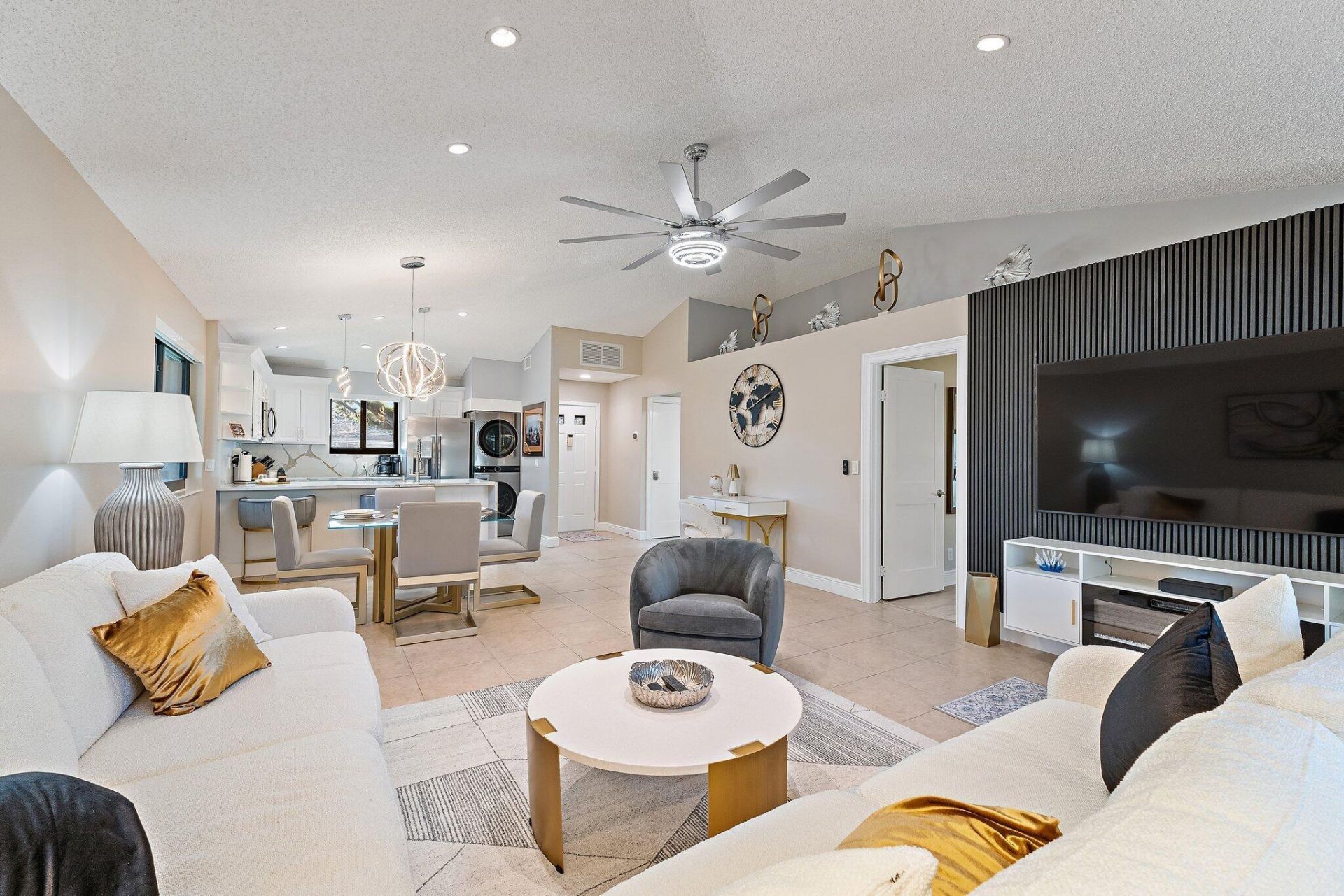 212 Club Drive, Palm Beach Gardens, FL 33418 Photo