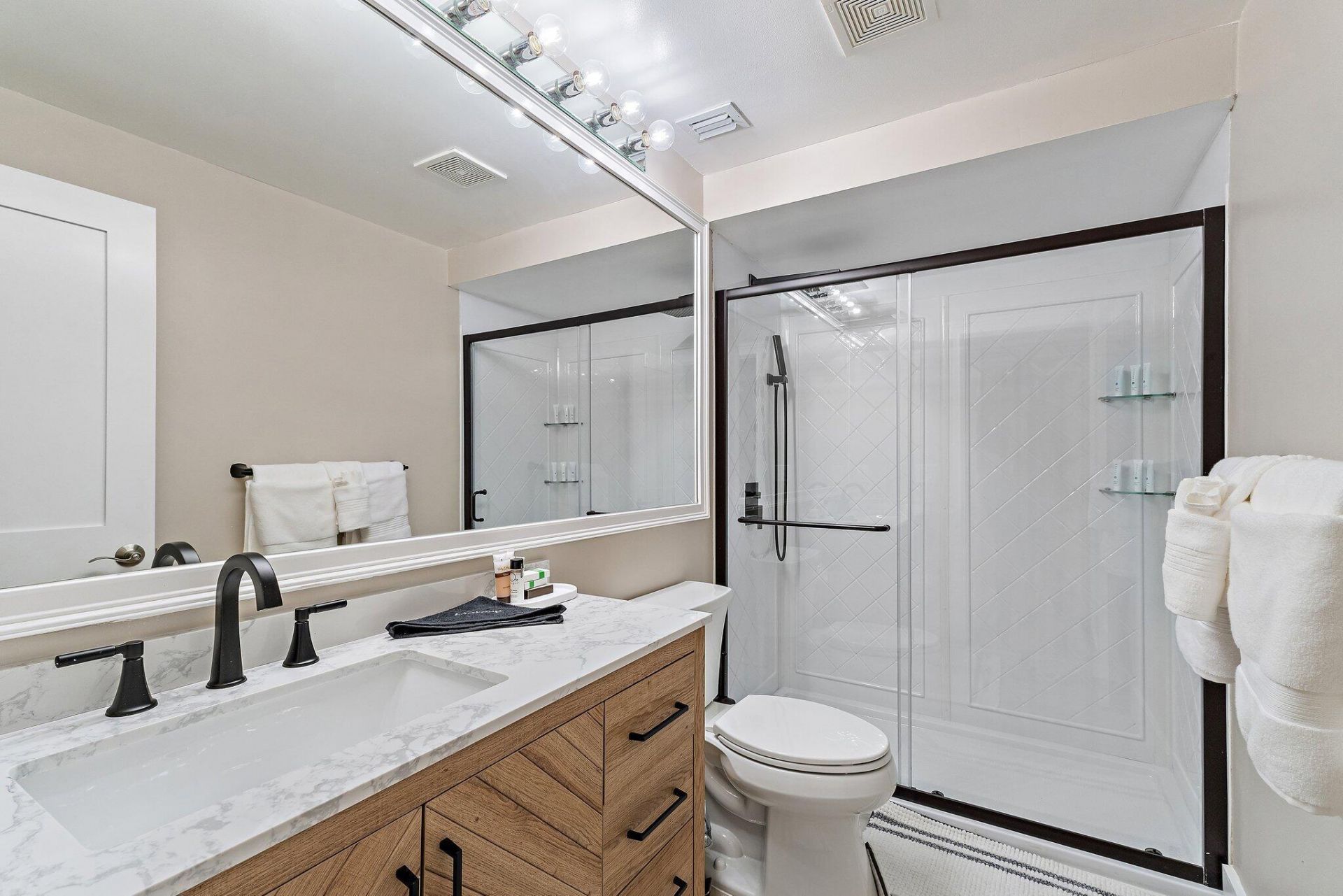 212 Club Drive, Palm Beach Gardens, FL 33418 Photo