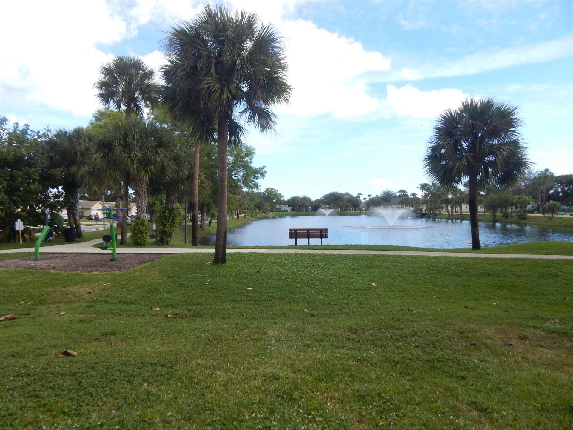 225 Bonnie Boulevard, Unit 204, Palm Springs, FL 33461 Photo