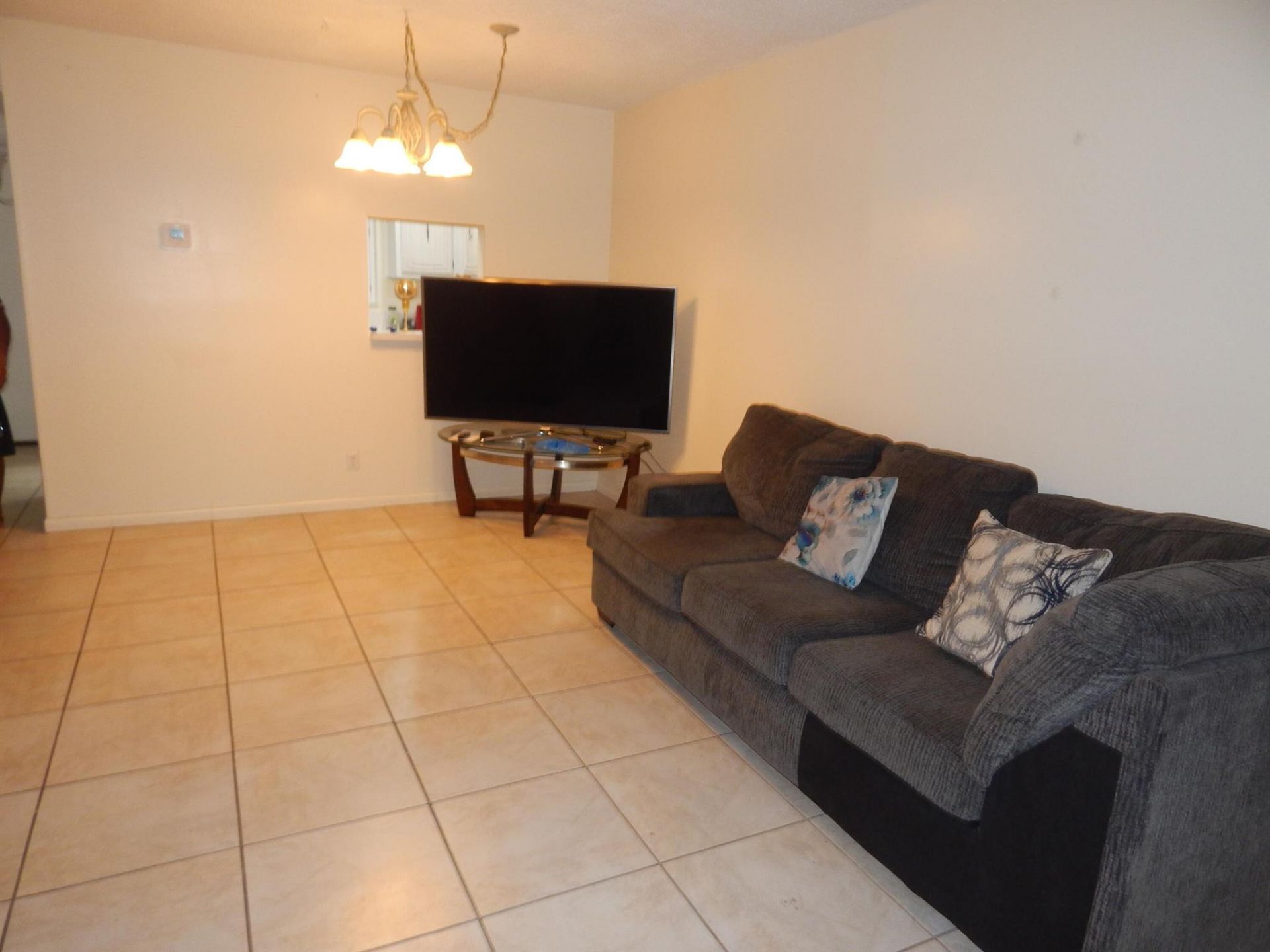 225 Bonnie Boulevard, Unit 204, Palm Springs, FL 33461 Photo